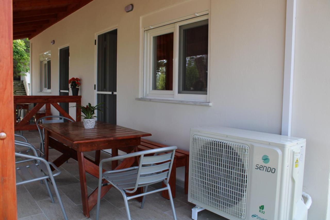 Akstudios To Spitaki Ormos Panagias Luaran gambar